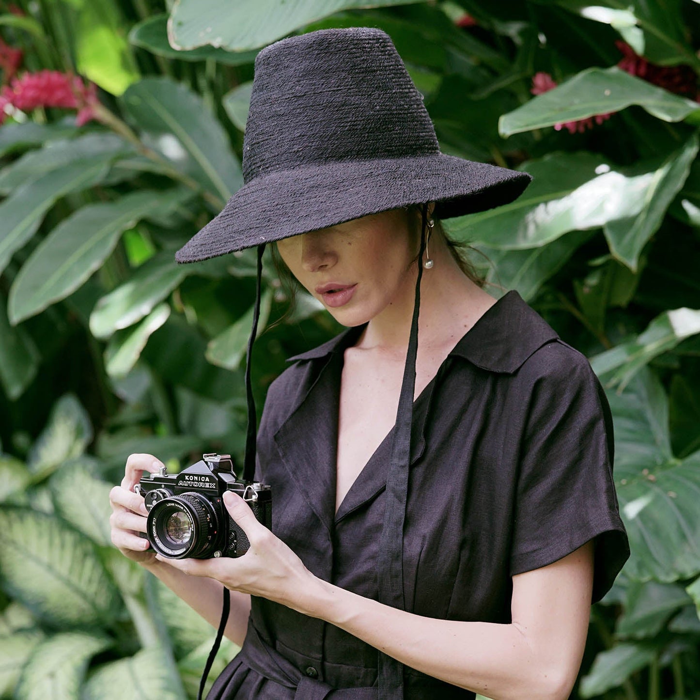 Jute Straw Hat In Black