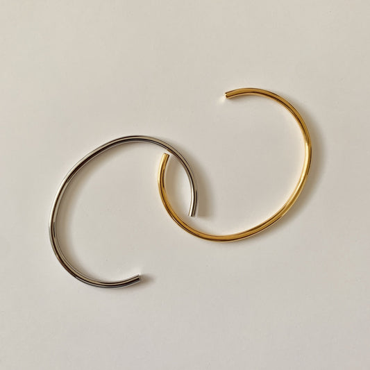 Minimal Cuff Bracelet